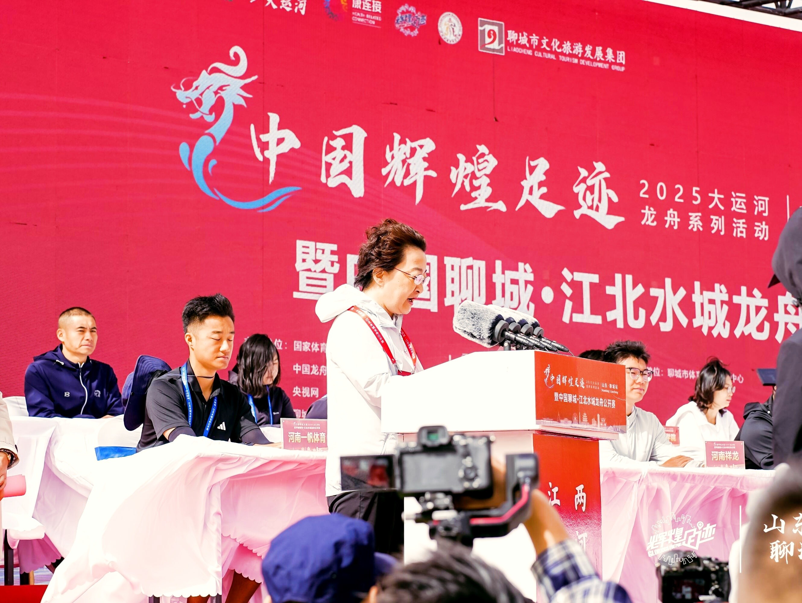 爱游戏平台官网入口官网-姆巴佩重返赛场，锐不可当首场状态出色，巴黎圣日耳曼观众沸腾！