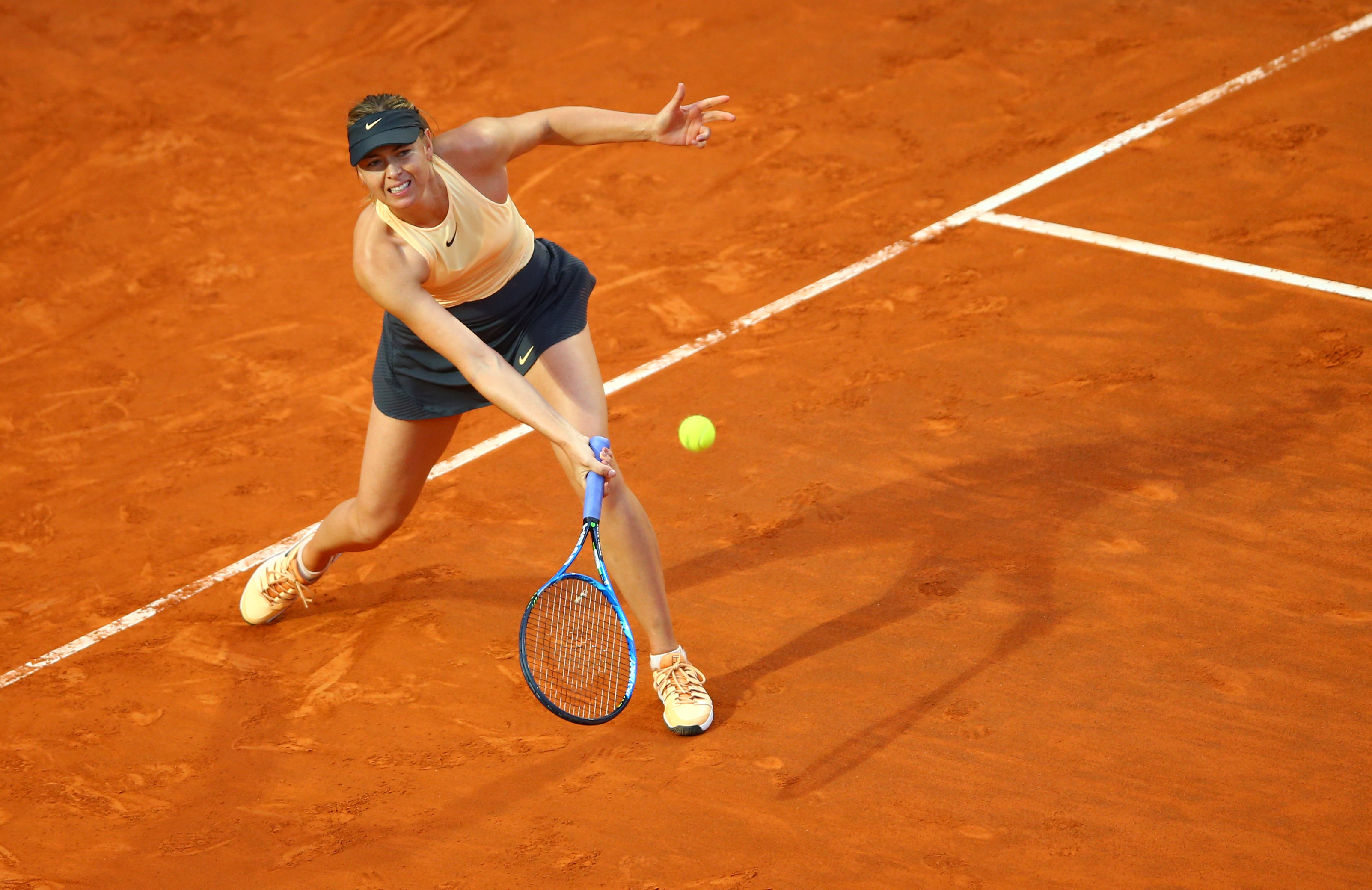 爱游戏平台-关于莎拉波娃在中国队比赛中刷新纪录，败北引发热议！的信息